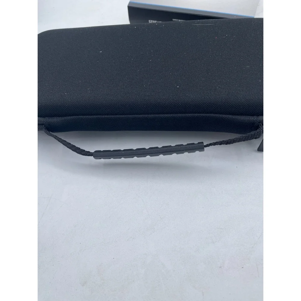amCase carrying case
